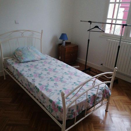 Chambre Lit 90 Saint-Corneille Dış mekan fotoğraf